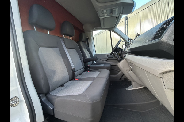 Volkswagen Crafter 2.0 TDI 102 PK / PICK UP / 1e EIG. / TREKHAAK / AIRCO / OPEN LAADBAK / 2.500 KG AHG / 3-ZITS / APPLE CARPLAY
