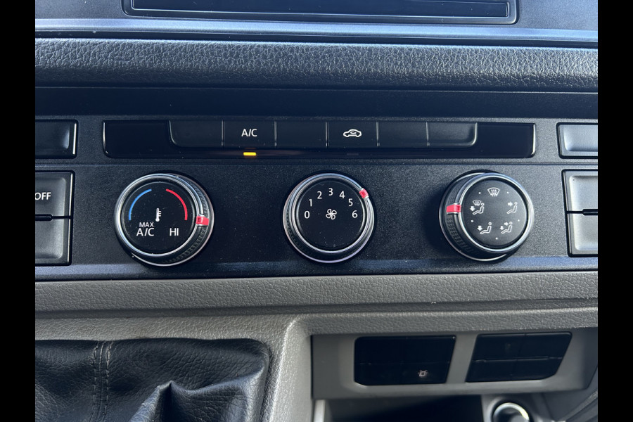 Volkswagen Crafter 2.0 TDI 102 PK / PICK UP / 1e EIG. / TREKHAAK / AIRCO / OPEN LAADBAK / 2.500 KG AHG / 3-ZITS / APPLE CARPLAY