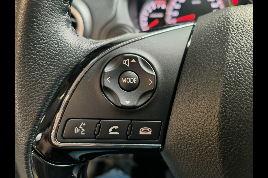 Mitsubishi Space Star 1.2 Dynamic AUTOMAAT uit 2023 Rijklaar + 12 maanden Bovag-garantie Henk Jongen Auto's in Helmond,  al 50 jaar service zoals 't hoort!