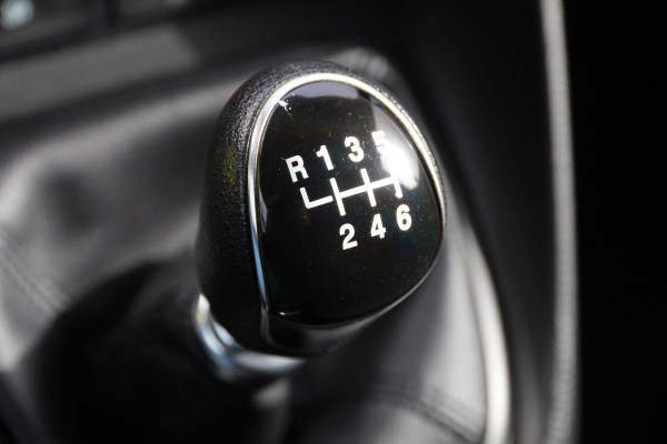 Ford Transit Connect 1.5 EcoBlue 100 | L2 | Stoelverwarming | Airco..