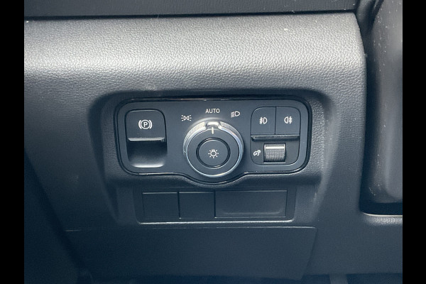 Mercedes-Benz Citan 112 CDI L1 Pro Carplay Stoelverw. Led Trekhaak(1500kg)