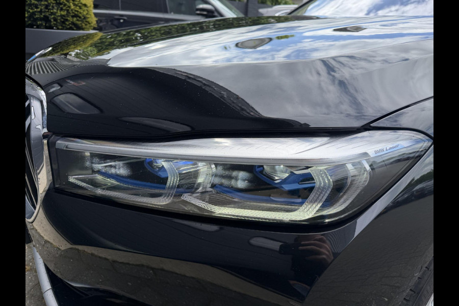 BMW 7 Serie 745Le xDrive High Executive | TV Schermen | Panoramadak | 360* Camera | Massage | Head-Up Display |