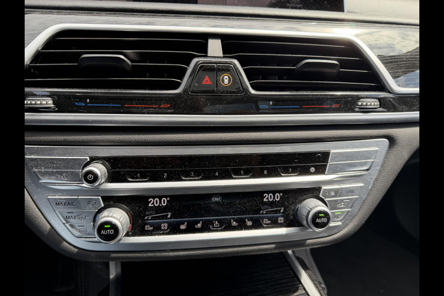 BMW 7 Serie 745Le xDrive High Executive | TV Schermen | Panoramadak | 360* Camera | Massage | Head-Up Display |