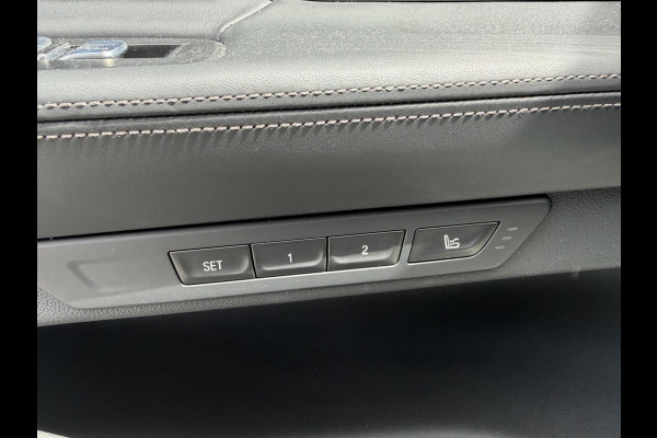 BMW 7 Serie 745Le xDrive High Executive | TV Schermen | Panoramadak | 360* Camera | Massage | Head-Up Display |