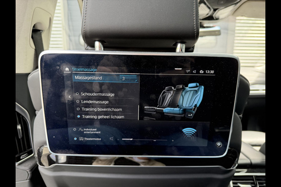 BMW 7 Serie 745Le xDrive High Executive | TV Schermen | Panoramadak | 360* Camera | Massage | Head-Up Display |