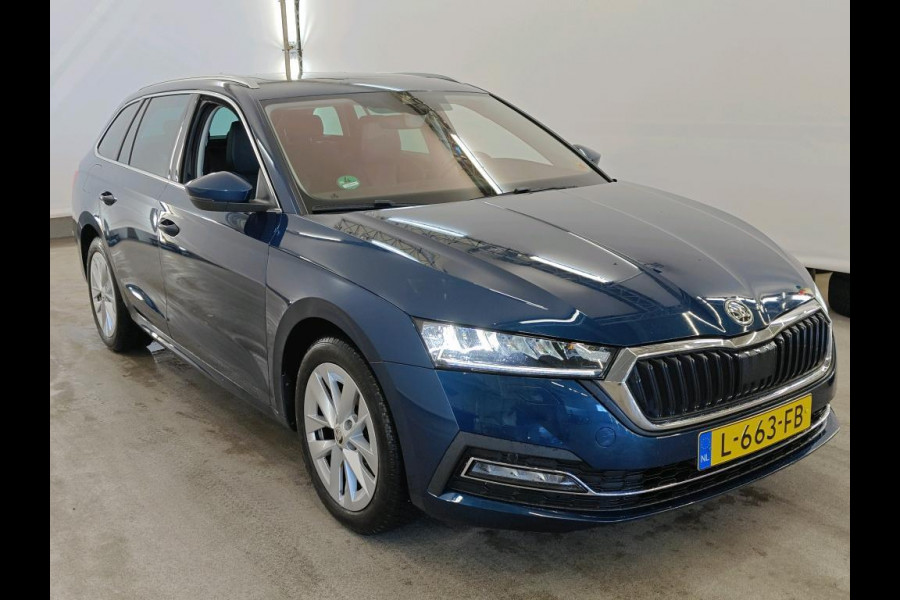 Škoda Octavia Combi 1.0 e-TSI Business Edition Plus NL-AUTO | PANODAK | LEDER | CAMERA