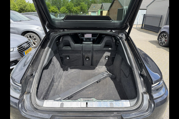 Porsche Panamera 2.9 4 E-Hybrid Platinum Edition | Sport Chrono | Panormadak | 360* Camera | Stoelventilatie/Verwarming | Adaptive Cruise Control |