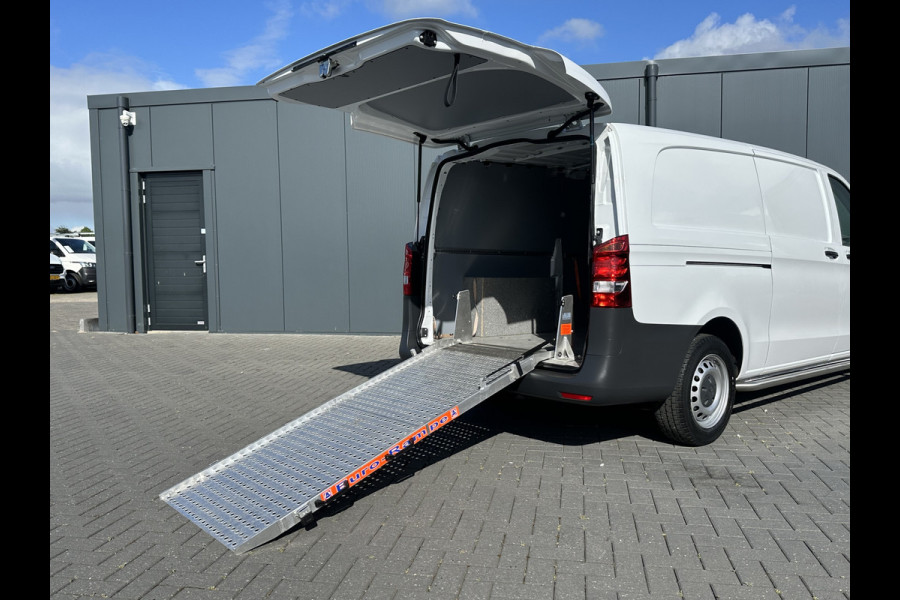Mercedes-Benz Vito 110 CDI / L3H1 / MAXI / OPRIJPLANK / ACHTERUITRIJCAMERA / AIRCO / BIJRIJDERSBANK / SIDE BARS
