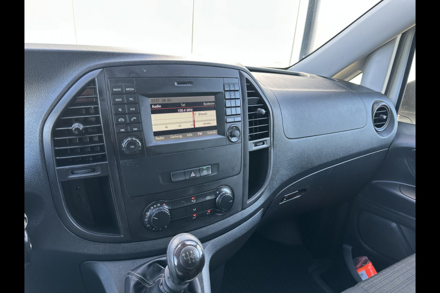 Mercedes-Benz Vito 110 CDI / L3H1 / MAXI / OPRIJPLANK / ACHTERUITRIJCAMERA / AIRCO / BIJRIJDERSBANK / SIDE BARS