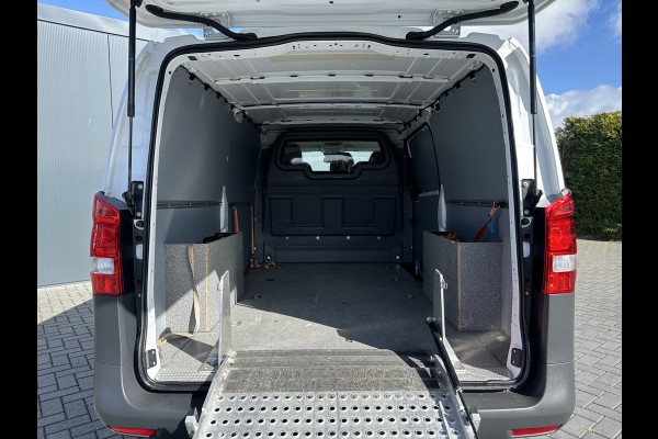 Mercedes-Benz Vito 110 CDI / L3H1 / MAXI / OPRIJPLANK / ACHTERUITRIJCAMERA / AIRCO / BIJRIJDERSBANK / SIDE BARS
