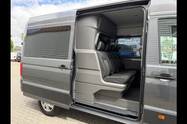 Volkswagen Crafter 35 2.0 TDI 177pk L3H3 ( L2H2 ) DC 6 persoons Comfortline / euro 6 / bpm vrij / vaste prijs rijklaar € 31.950 ex btw / lease vanaf € 521 / airco / cruise / grijs metallic !