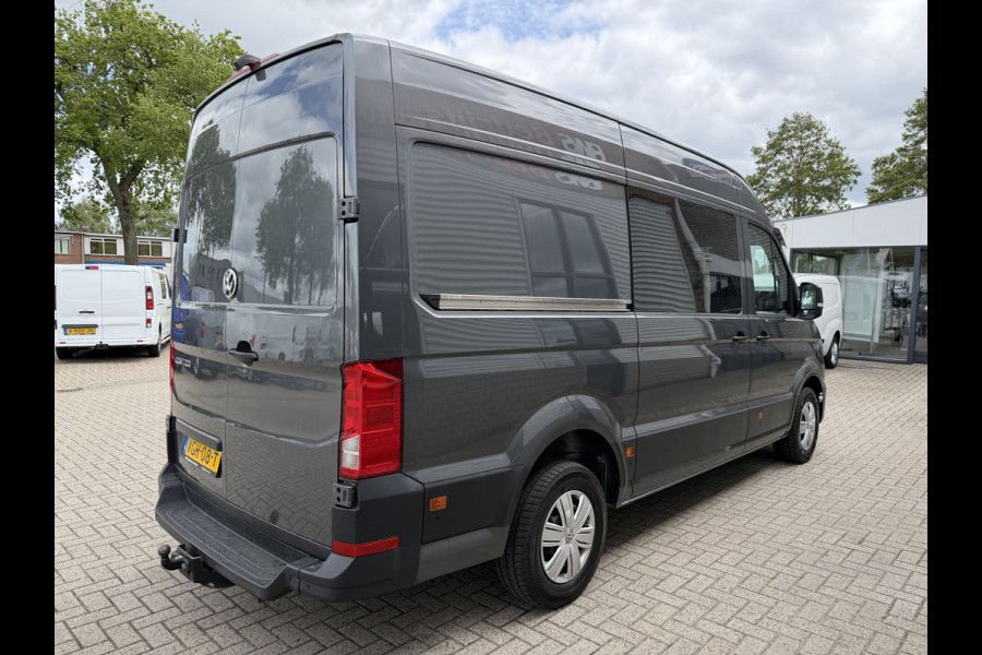 Volkswagen Crafter 35 2.0 TDI 177pk L3H3 ( L2H2 ) DC 6 persoons Comfortline / euro 6 / bpm vrij / vaste prijs rijklaar € 31.950 ex btw / lease vanaf € 521 / airco / cruise / grijs metallic !