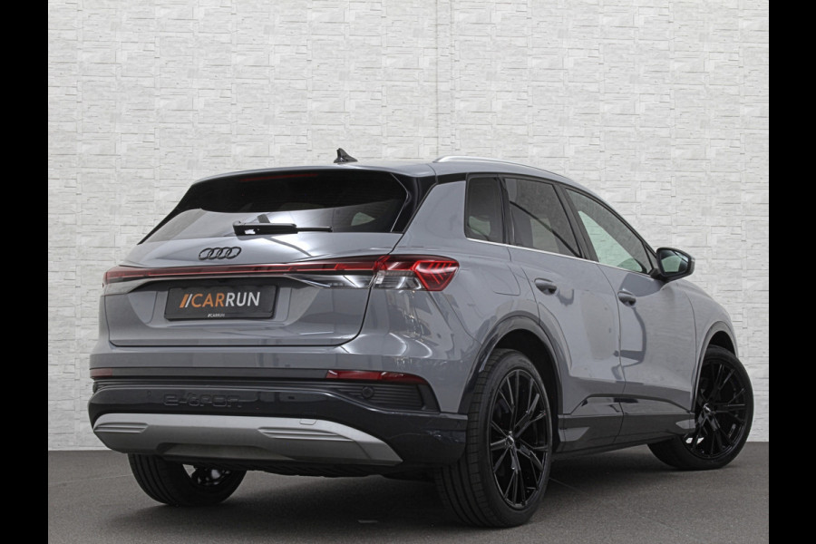 Audi Q4 e-tron 45 265pk Quattro RS-Leder | Uniek Interieur! | Sportstoelen | ACC | Sonos-Sound | Head-Up | 95% SOH | Sportstoelen | Keyless-Ent Memory | Groot Navi | Virtual-Cockpit | Getint Glas | 3-Zone Clima | Zwarte Hemel | LED | Carplay | Standkachel | Achteruitrij-Camera | Stoelverwarming |