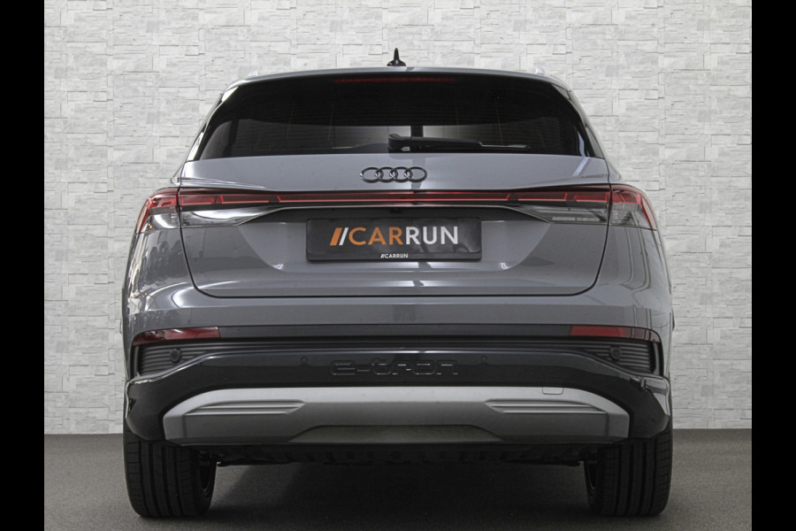 Audi Q4 e-tron 45 265pk Quattro RS-Leder | Uniek Interieur! | Sportstoelen | ACC | Sonos-Sound | Head-Up | 95% SOH | Sportstoelen | Keyless-Ent Memory | Groot Navi | Virtual-Cockpit | Getint Glas | 3-Zone Clima | Zwarte Hemel | LED | Carplay | Standkachel | Achteruitrij-Camera | Stoelverwarming |