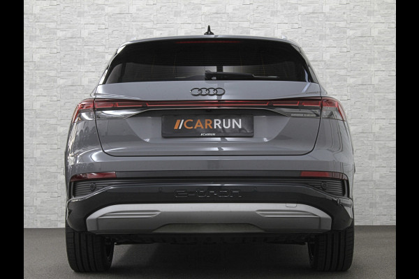 Audi Q4 e-tron 45 265pk Quattro RS-Leder | Uniek Interieur! | Sportstoelen | ACC | Sonos-Sound | Head-Up | 95% SOH | Sportstoelen | Keyless-Ent Memory | Groot Navi | Virtual-Cockpit | Getint Glas | 3-Zone Clima | Zwarte Hemel | LED | Carplay | Standkachel | Achteruitrij-Camera | Stoelverwarming |