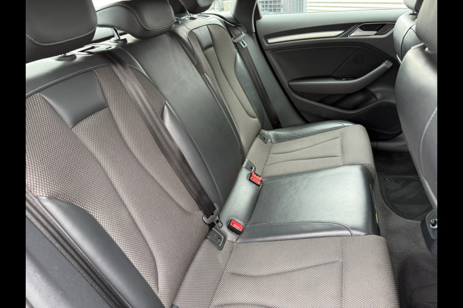 Audi A3 Sportback 1.5 TFSI CoD Sport S Line Edition / NAVI / NAP / APK / Garantie / Inruil mog.