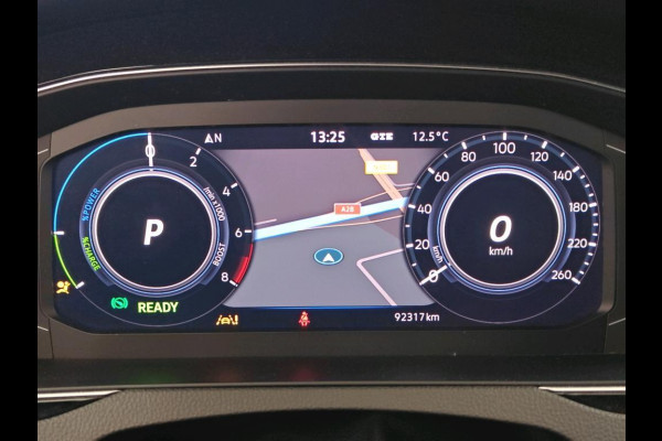 Volkswagen Passat Variant 1.4 TSI PHEV GTE Business NL-AUTO | STOELVERWARMING | CAMERA
