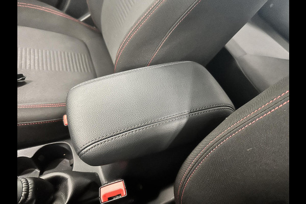 Ford Fiesta 1.0 EcoBoost Hybrid ST-Line Facelift! Airco ECC Navi Carplay PDC + Camera Achter LM Velgen 17" Full LED Keyless Stoel/Stuurwielverwarming