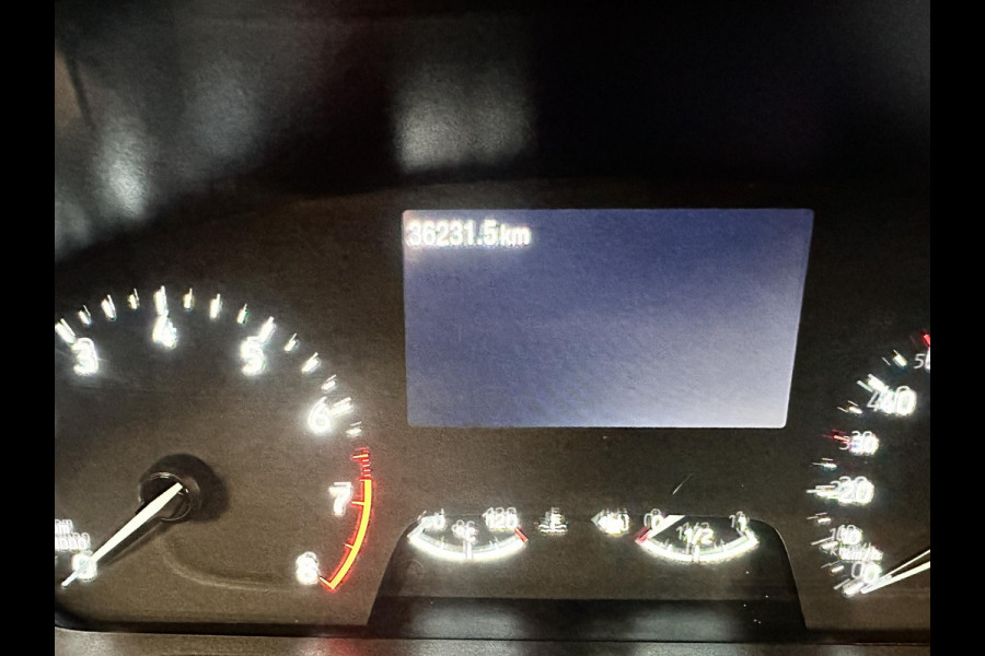 Ford Fiesta 1.0 EcoBoost Hybrid ST-Line Facelift! Airco ECC Navi Carplay PDC + Camera Achter LM Velgen 17" Full LED Keyless Stoel/Stuurwielverwarming