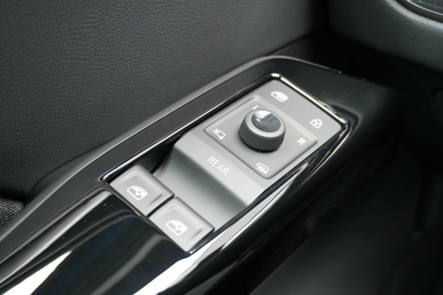 Volkswagen ID.3 Limited Edition 52 kWh * NIEUWSTAAT * + 19'' / SENSOREN