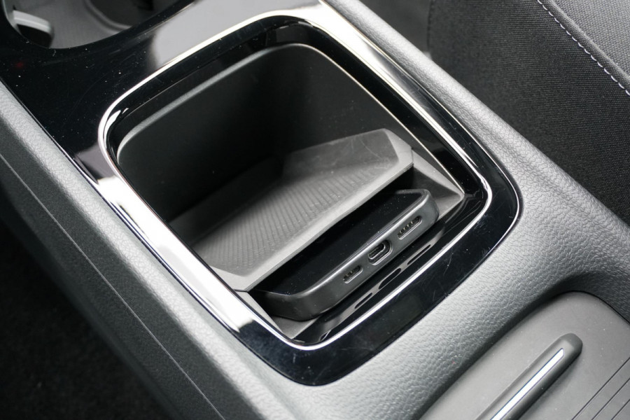 Volkswagen ID.3 Limited Edition 52 kWh * NIEUWSTAAT * + 19'' / SENSOREN