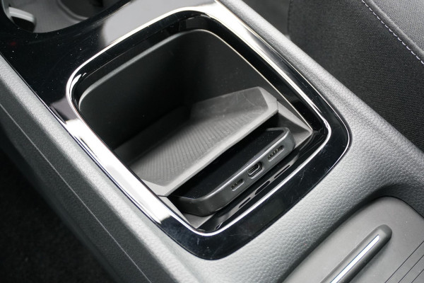 Volkswagen ID.3 Limited Edition 52 kWh * NIEUWSTAAT * + 19'' / SENSOREN