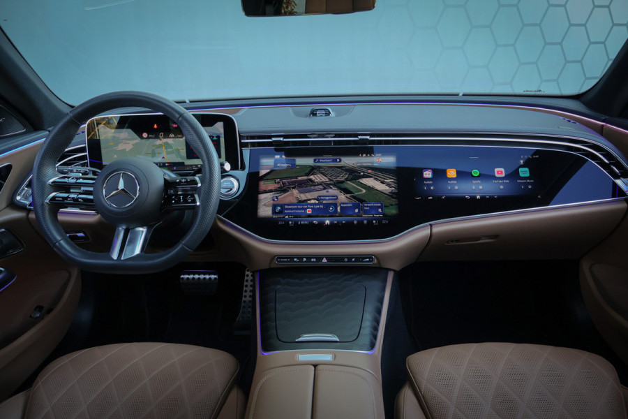 Mercedes-Benz E-Klasse Estate 300 e AMG Line | AIRMATIC | BURMESTER 4D | HYPERSCREEN | ADAPTIVE | STOELVERWARMING & VERKOELING & MASSAGE | STUURVERWARM MULTICONTOUR ZETELS | HEAD UP | DUBBEL GLAS | AC+DC LADEN | VERLICHTE GRILLE |  TREKHAAK | 360 CAMERA | 300e