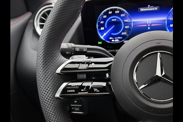Mercedes-Benz EQA 250+ Business Solution AMG 71 kWh | Premium pakket | Nightpakket | DISTRONIC | Panoramaschuifdak | 360° camera | 20 inch multispaaks lichtmetalen velgen | Burmester Surround Sound |