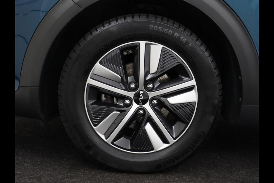 Kia Niro 1.6 GDi Hybrid DynamicLine | Trekhaak | Adaptive cruise | Half leder | Carplay | Camera | Navigatie | Parkeerhulp | Climate control | Lichtmetalen velgen