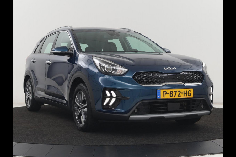 Kia Niro 1.6 GDi Hybrid DynamicLine | Trekhaak | Adaptive cruise | Half leder | Carplay | Camera | Navigatie | Parkeerhulp | Climate control | Lichtmetalen velgen