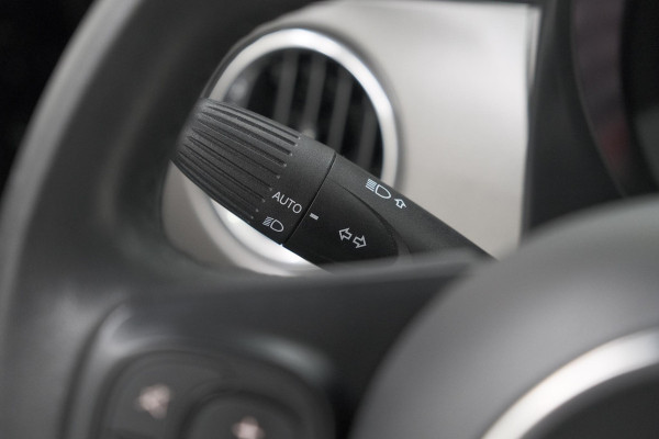 Fiat 500 1.0 Hybrid Sport | Schuif-/Kanteldak | Apple Carplay | Parkeersensoren