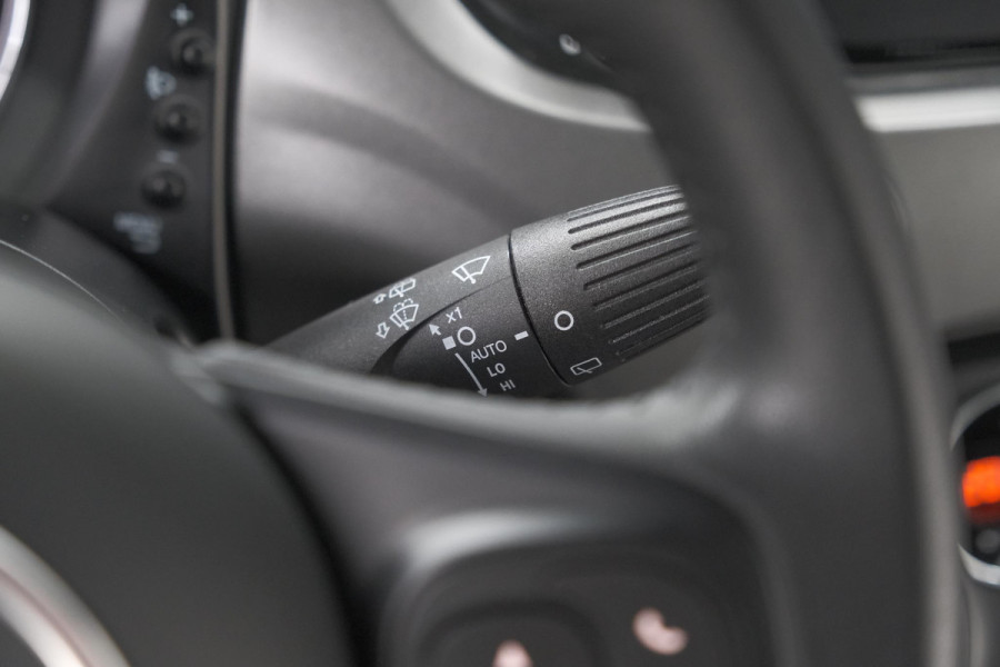 Fiat 500 1.0 Hybrid Sport | Schuif-/Kanteldak | Apple Carplay | Parkeersensoren