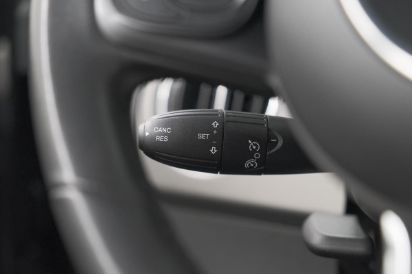 Fiat 500 1.0 Hybrid Sport | Schuif-/Kanteldak | Apple Carplay | Parkeersensoren