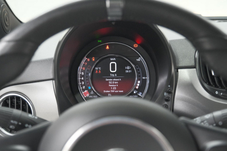 Fiat 500 1.0 Hybrid Sport | Schuif-/Kanteldak | Apple Carplay | Parkeersensoren
