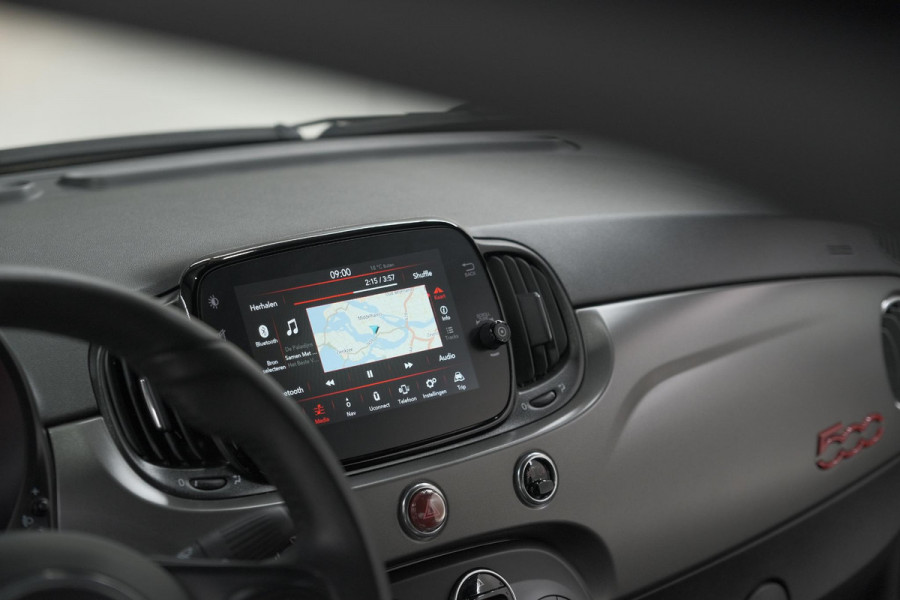 Fiat 500 1.0 Hybrid Sport | Schuif-/Kanteldak | Apple Carplay | Parkeersensoren