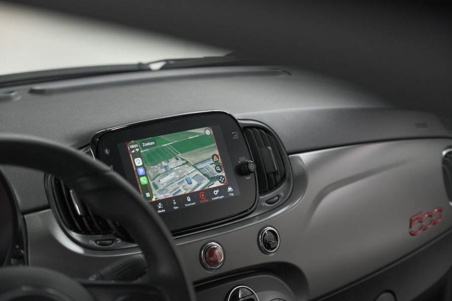 Fiat 500 1.0 Hybrid Sport | Schuif-/Kanteldak | Apple Carplay | Parkeersensoren