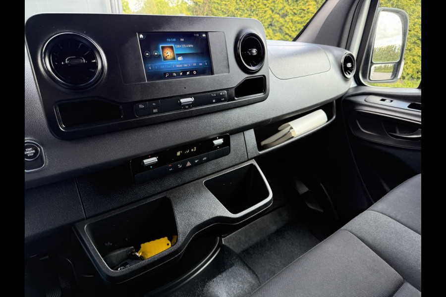 Mercedes-Benz Sprinter 316 2.2 CDI 164 PK / AUTOMAAT / L3H2 / CAMERA / 3-ZITS / CARPLAY / CRUISE / AIRCO