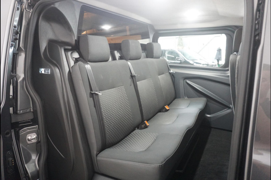 Ford Transit Custom 300 2.0 TDCI Automaat L2H1 Trend Dubbele Cabine | Airco | Navigatie | Cruisecontrol | Camera | PDCVA | Trekhaak