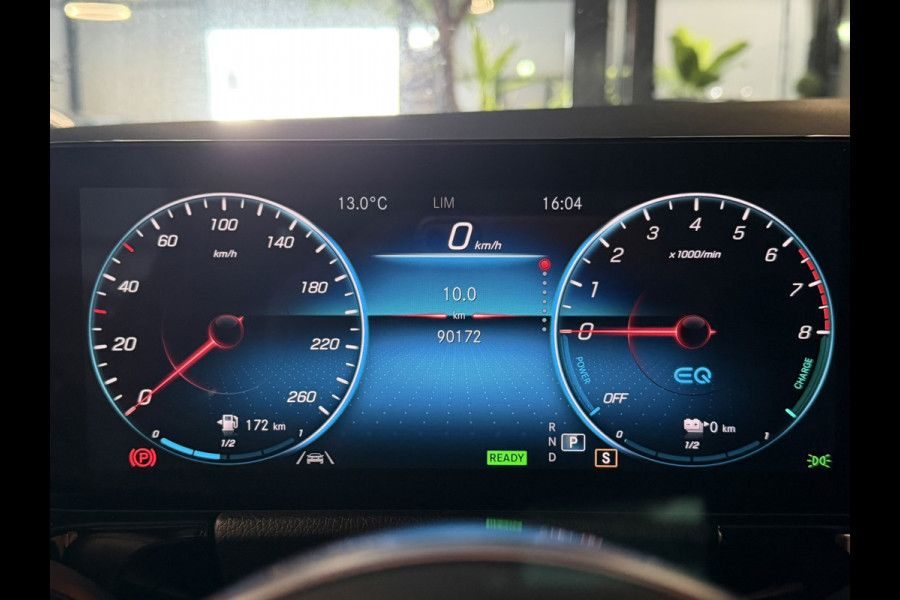 Mercedes-Benz GLA 250 e AMG Line Garantie Ambient MBUX High End Camera Night StoelVW Cruise Navi Clima Led Dab Rijklaar