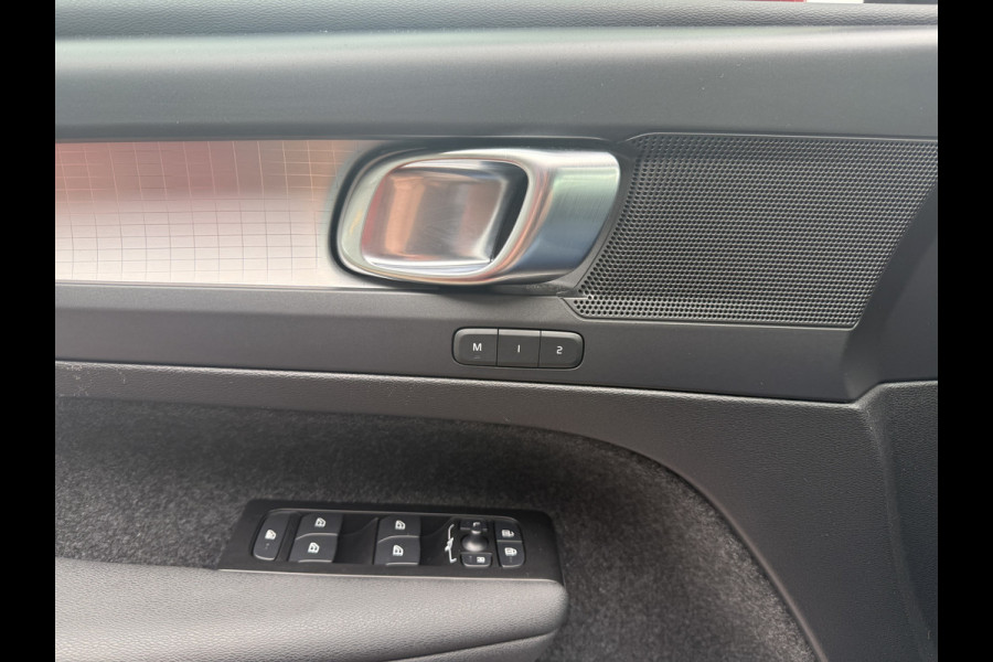 Volvo XC40 1.5 T4 Recharge Inscription Expression ** Memory ** Camera ** Winter-line ** Carplay ** DAB