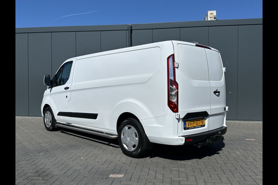 Ford Transit Custom 2.0 TDCI 130 PK / L2H1 / SORTIMO INRICHTING / TREKHAAK / AIRCO / CRUISE / STOEL EN VOORRUIT VERW / 2800 KG AHG