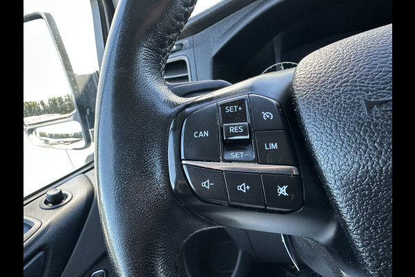 Ford Transit Custom 2.0 TDCI 130 PK / L2H1 / SORTIMO INRICHTING / TREKHAAK / AIRCO / CRUISE / STOEL EN VOORRUIT VERW / 2800 KG AHG
