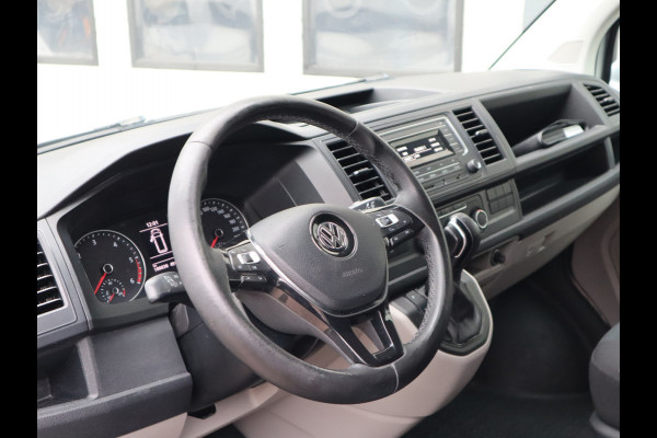 Volkswagen Transporter 2.0 TDI 150pk Automaat Euro 6 - Airco - Imperiaal - Trekhaak