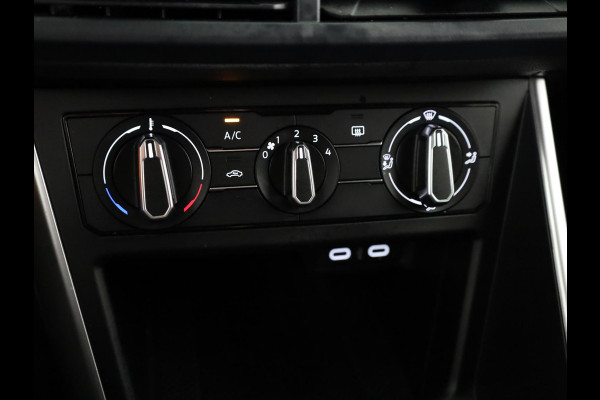 Volkswagen Polo 1.0 TSI Life Edition | Camera | Navigatie | Spiegelpakket | Apple Carplay & Android Auto |