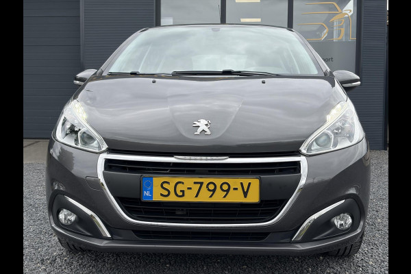 Peugeot 208 1.2 PureTech Blue Lion 2e Eigenaar,5 Deurs,Navi,Airco,Cruise,Pdc,Carplay,N.A.P,Weinig km,Zeer Zuinig,Nieuwe Apk bij Aflevering