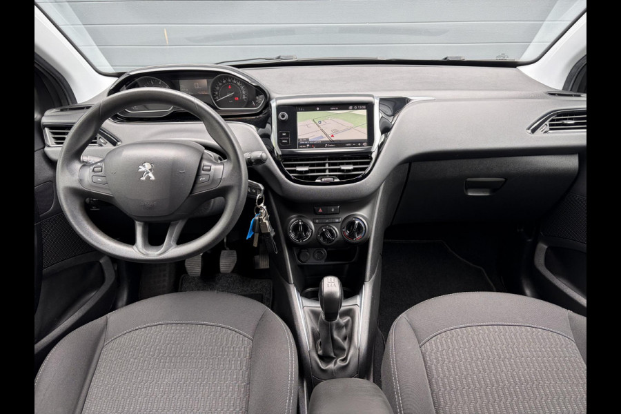 Peugeot 208 1.2 PureTech Blue Lion 2e Eigenaar,5 Deurs,Navi,Airco,Cruise,Pdc,Carplay,N.A.P,Weinig km,Zeer Zuinig,Nieuwe Apk bij Aflevering