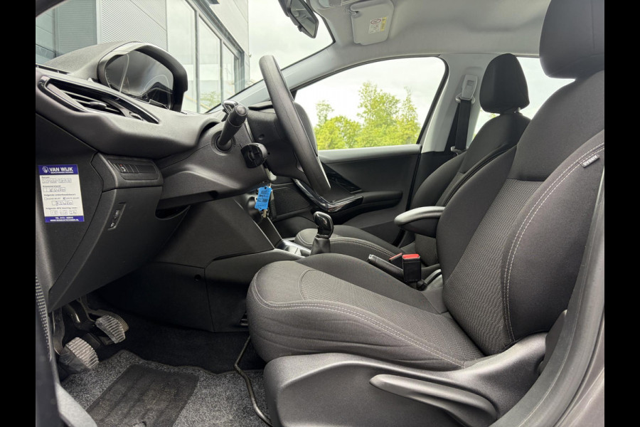 Peugeot 208 1.2 PureTech Blue Lion 2e Eigenaar,5 Deurs,Navi,Airco,Cruise,Pdc,Carplay,N.A.P,Weinig km,Zeer Zuinig,Nieuwe Apk bij Aflevering