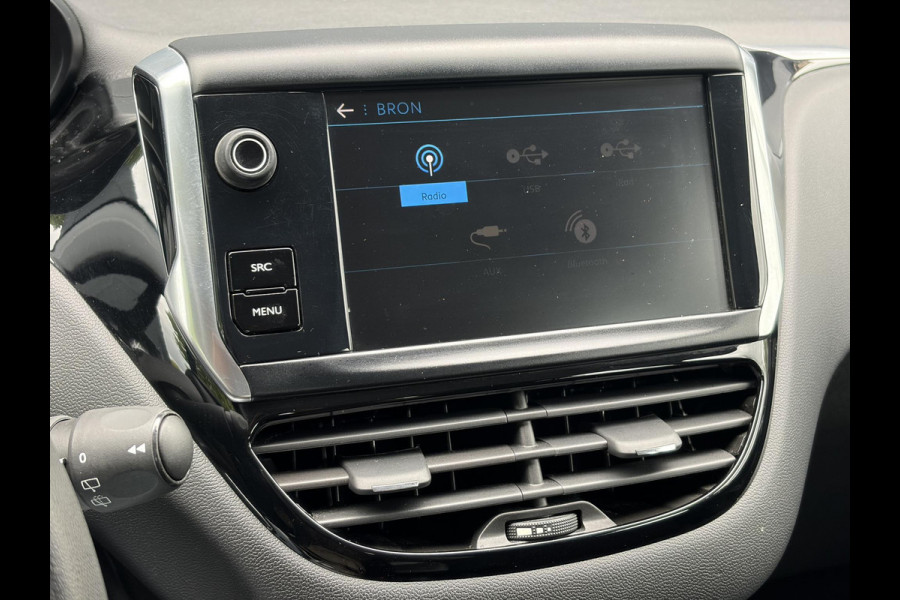 Peugeot 208 1.2 PureTech Blue Lion 2e Eigenaar,5 Deurs,Navi,Airco,Cruise,Pdc,Carplay,N.A.P,Weinig km,Zeer Zuinig,Nieuwe Apk bij Aflevering