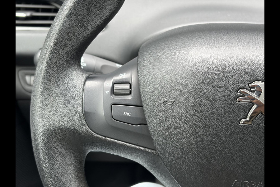Peugeot 208 1.2 PureTech Blue Lion 2e Eigenaar,5 Deurs,Navi,Airco,Cruise,Pdc,Carplay,N.A.P,Weinig km,Zeer Zuinig,Nieuwe Apk bij Aflevering