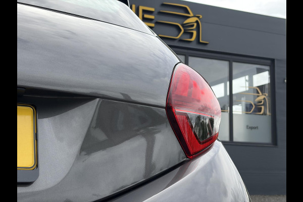 Peugeot 208 1.2 PureTech Blue Lion 2e Eigenaar,5 Deurs,Navi,Airco,Cruise,Pdc,Carplay,N.A.P,Weinig km,Zeer Zuinig,Nieuwe Apk bij Aflevering